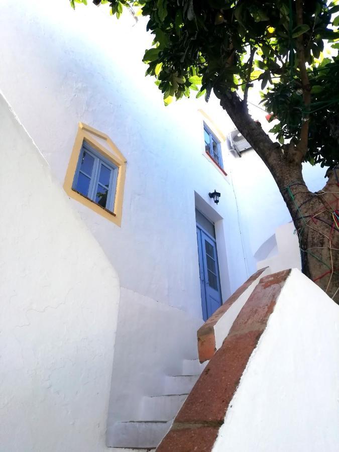 Casa do Pátio- Bed&Breakfast- City Center Portalegre Esterno foto
